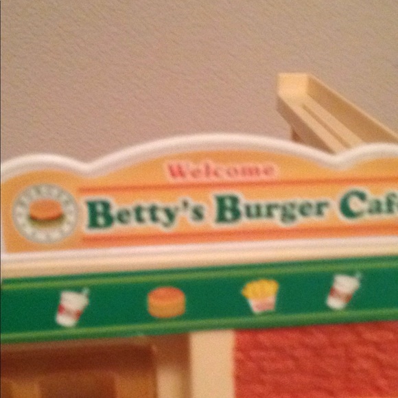 betty's burger cafe calico critters